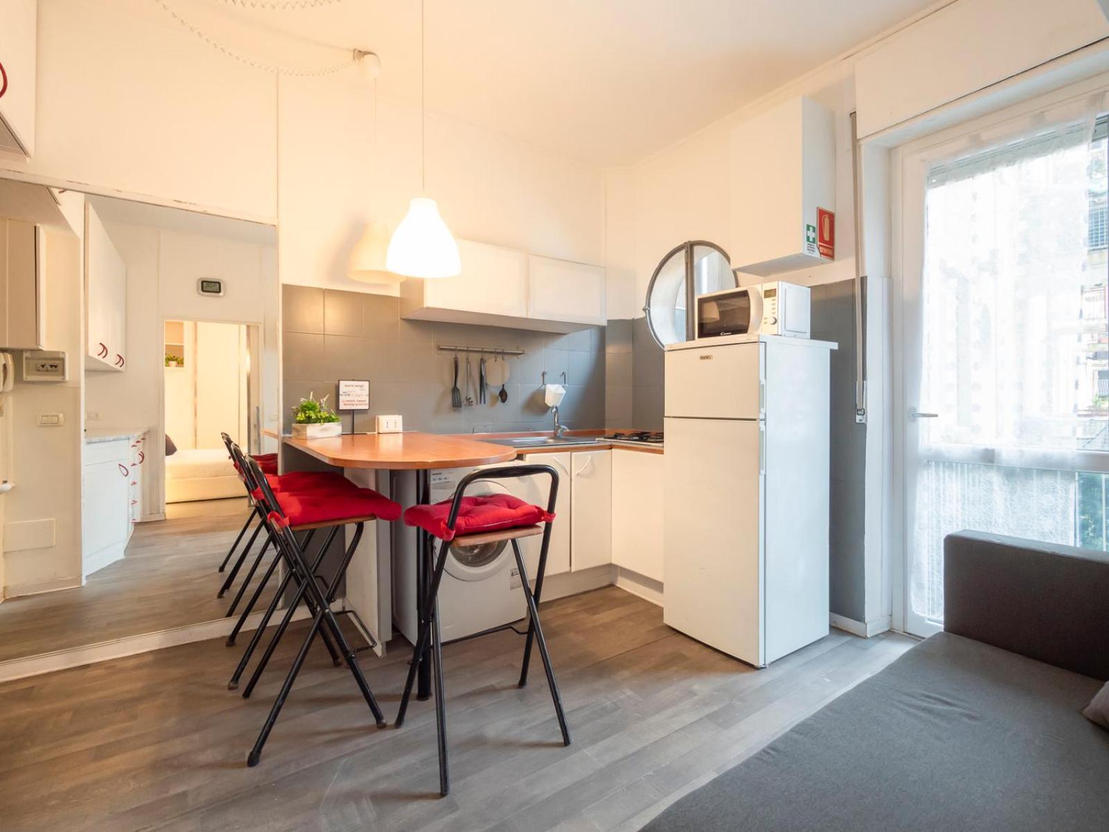 Italstay - Sui Navigli - Pet Friendly Apartamento